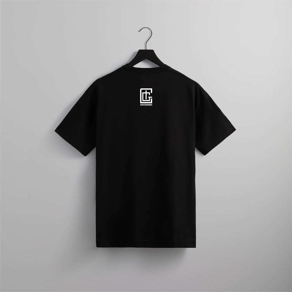 Camiseta Negra/Blanco