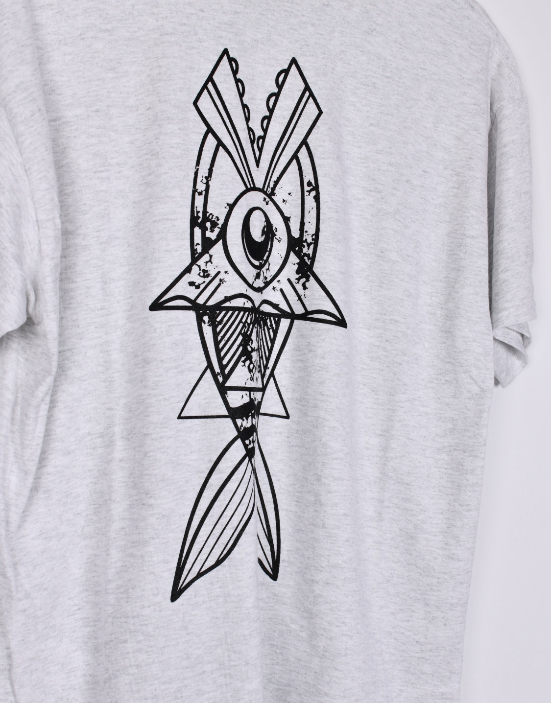 Camiseta Fish Gris/Negro